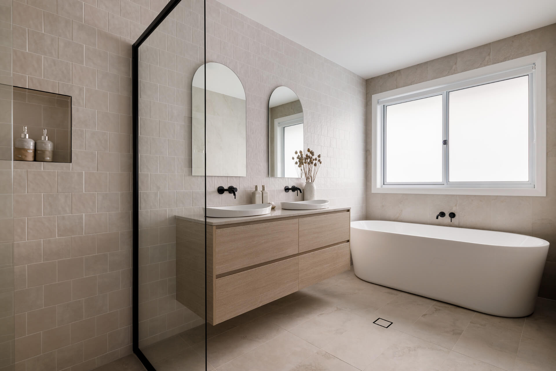 Ensuite in Wilton Display Home